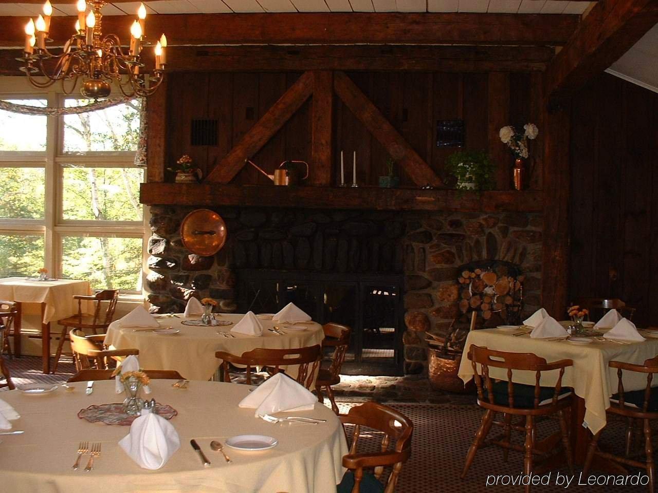 Hob Knob Inn&Lounge Stowe Restaurant bilde